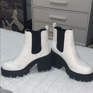 PrettyLittleThing Shoes - Chunky booties with and black PrettyLittleThing Shoes - Chunky booties with and black